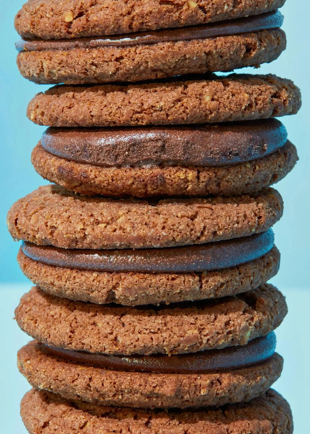 KoRo Hafer-Doppelkeks mit dunkler Schokofüllung | 180 g - fitgrade.ch