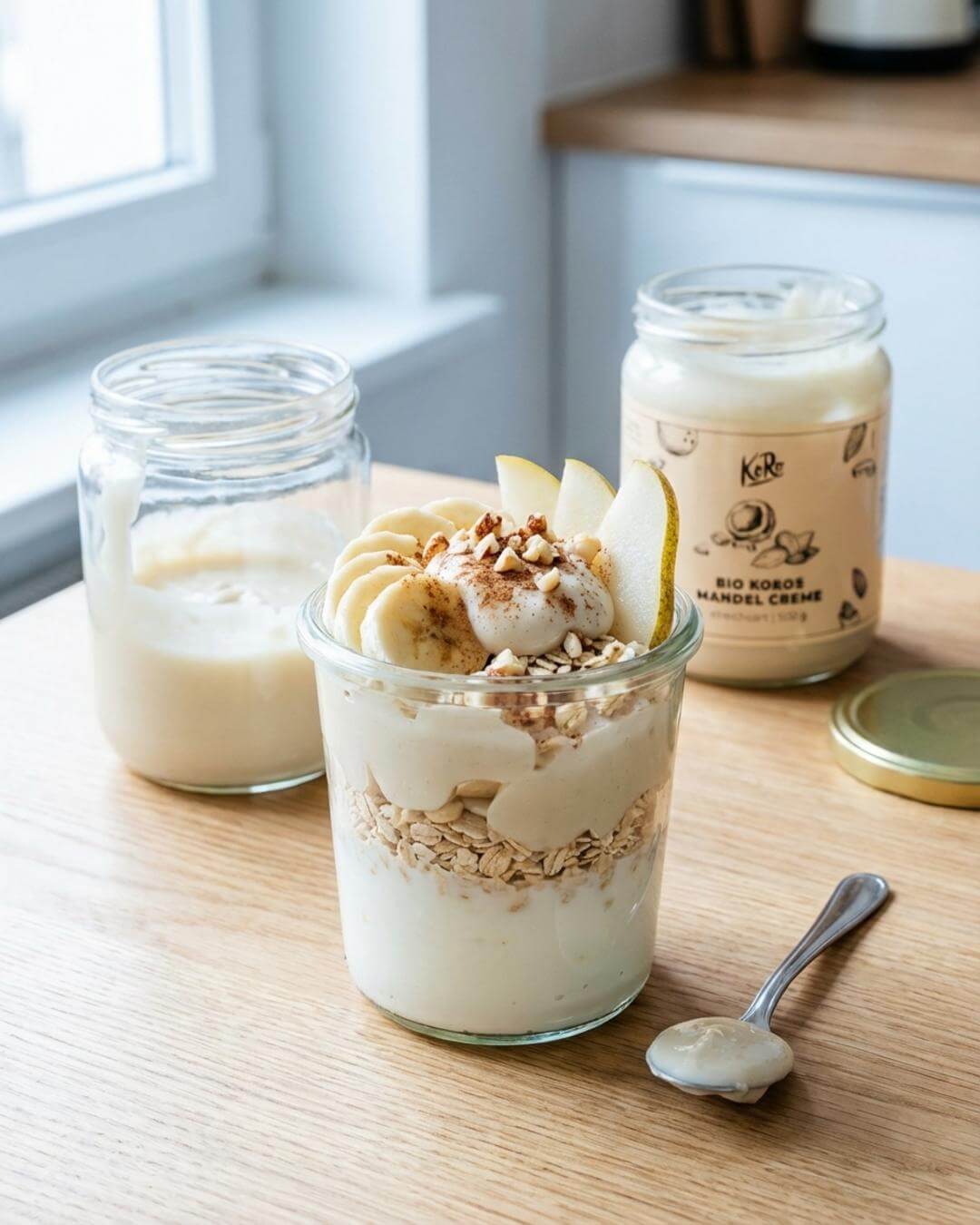 Cremiges Kokos-Mandel-Frühstücksglas - fitgrade.ch