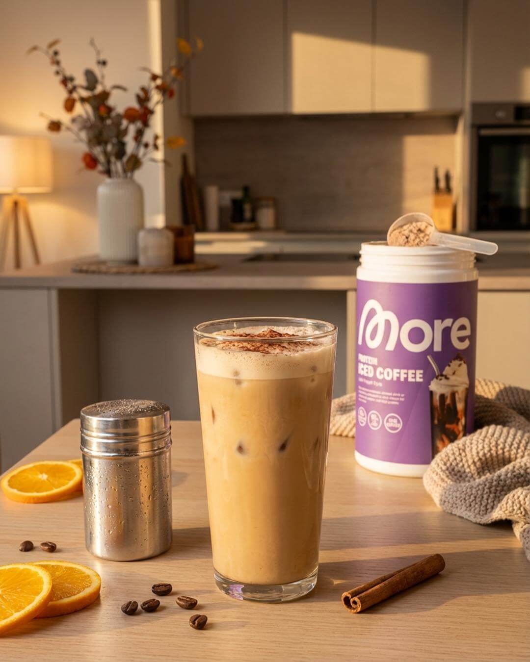 Cremiger Orangen-Zimt Protein Eiskaffee - fitgrade.ch